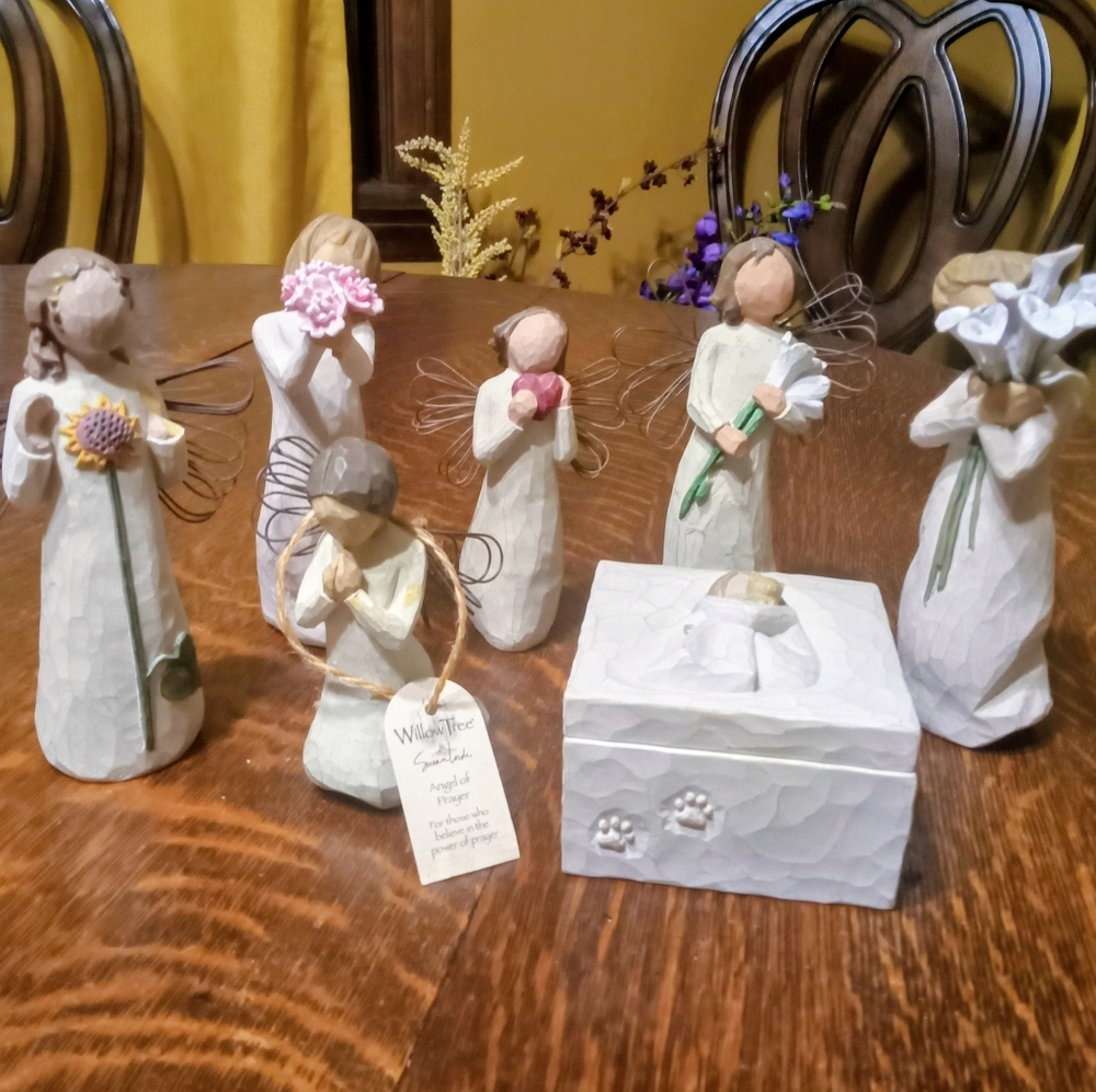 Willow Tree Angels Lot Of 7
